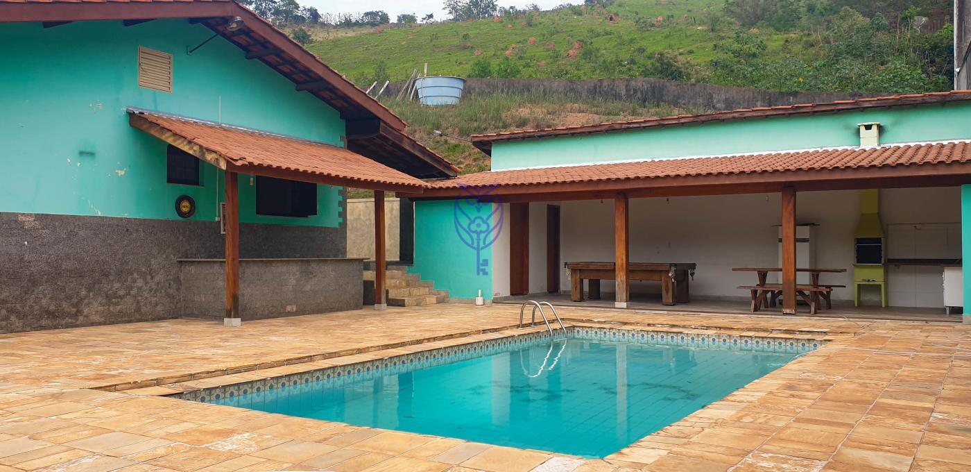Piscina da chcara em Serra Negra SP