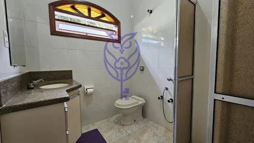 banheiro casa Serra Negra