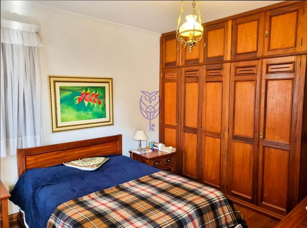 quarto com armrio Serra Azul